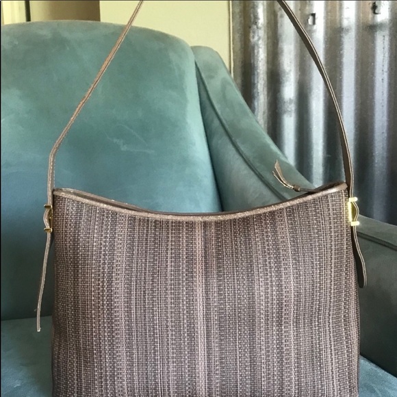 ❤️GIFTED❤️Stunning Vintage Givenchy bag - Picture 6 of 9